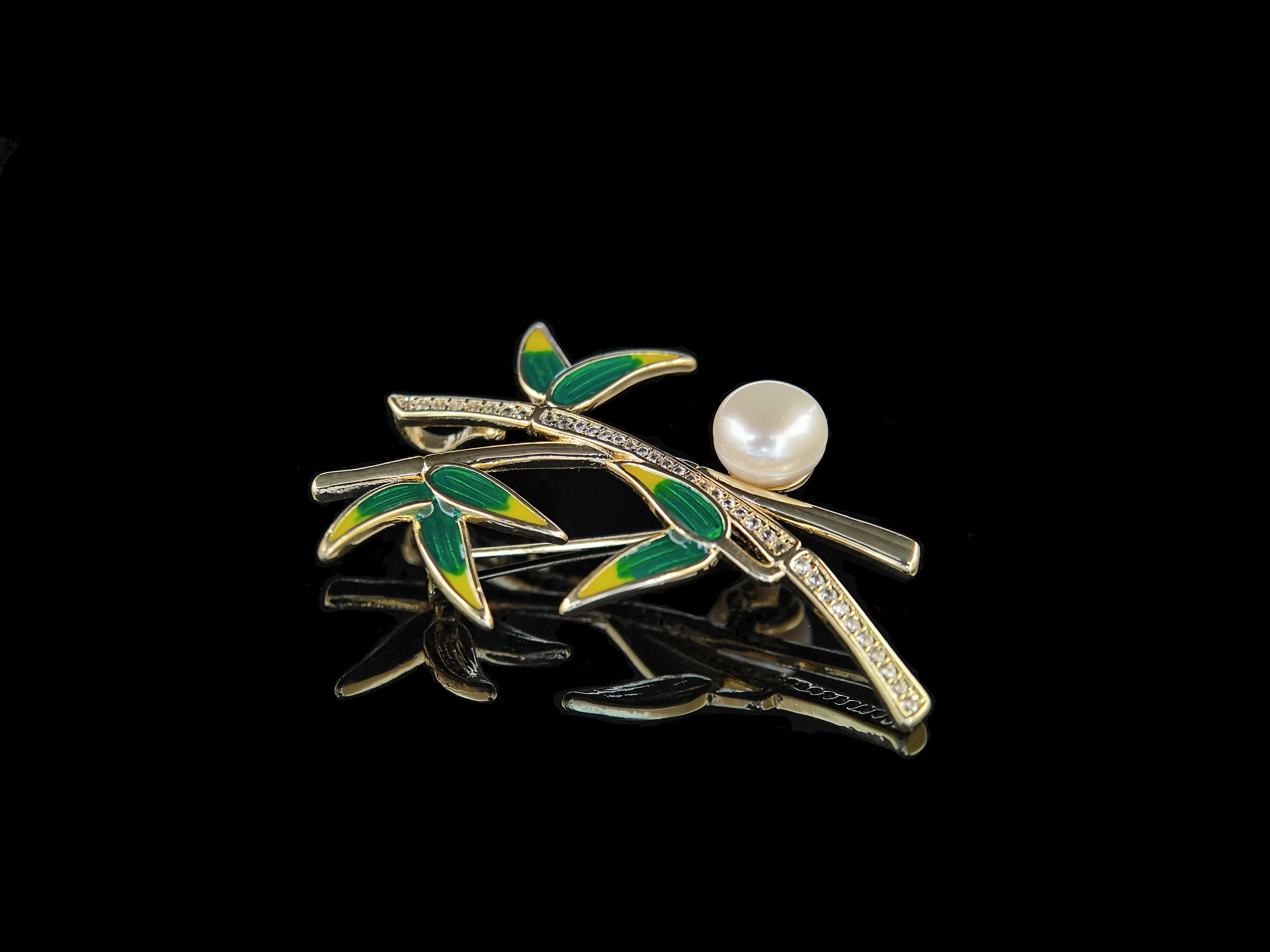 Bamboo Brooch - extra photo 1